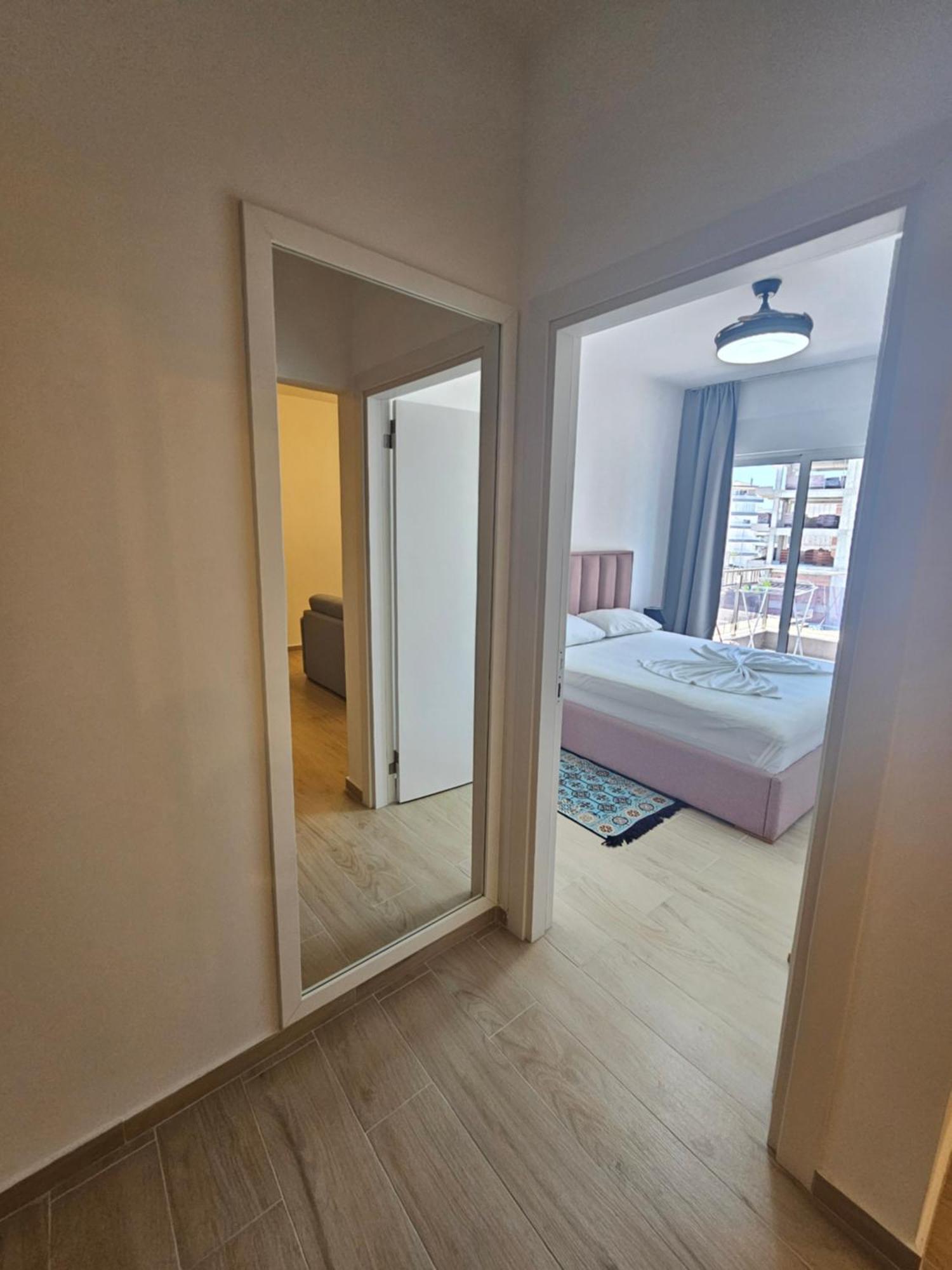 Jusal Sea View Apartment Sarandë Exteriér fotografie